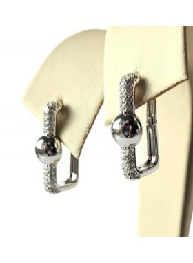 Серьги с прозрачными стразами Swarovski английская застежка